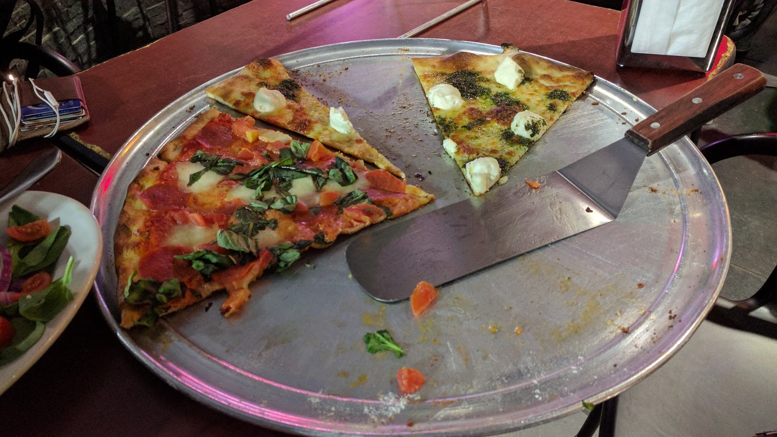Member Vitos Pizza in Los Angeles CA